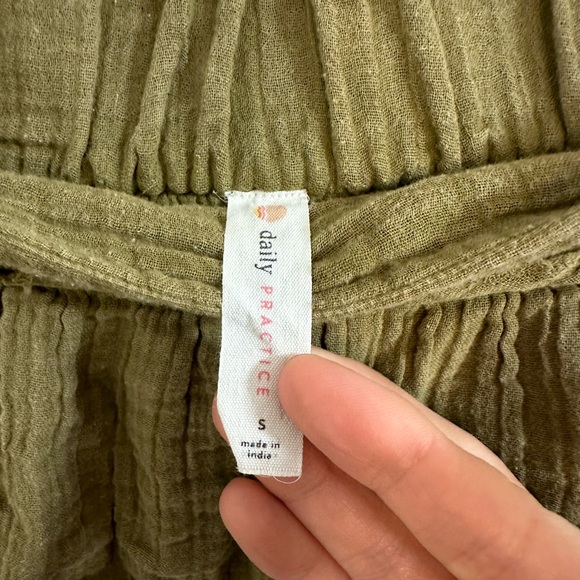 Anthropologie Daily Practice | Olive Green Cotton Distressed Shorts | Size Small - Picture 3 of 3